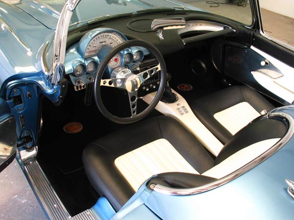 C1-Corvette-door-sills